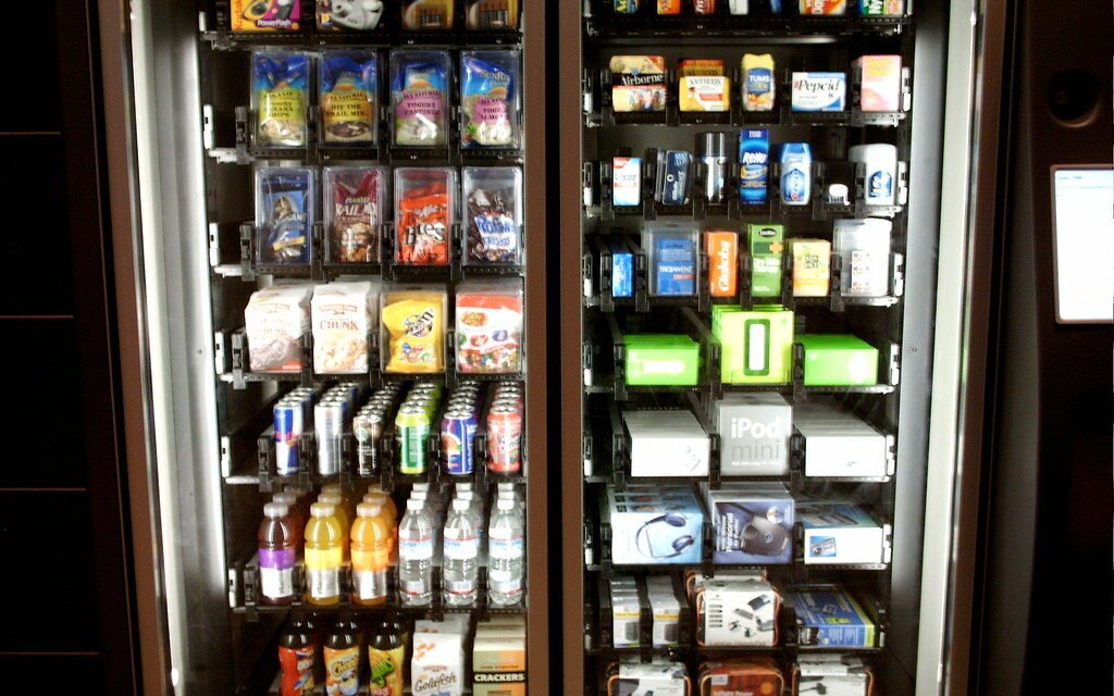 What is vending machine and different kinds of them